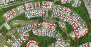 Mapa urbano com imóveis georreferenciados para auditoria fiscal e planejamento urbano em prefeituras.